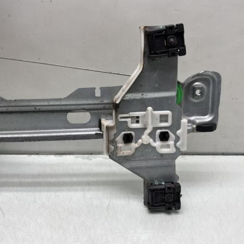 Leve vitre electrique avant droit PEUGEOT 3008 1 Photo n°2