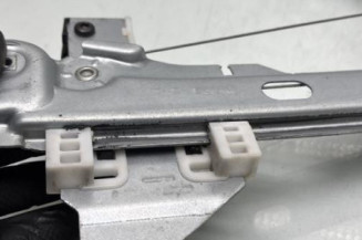 Leve vitre electrique avant droit PEUGEOT 3008 1