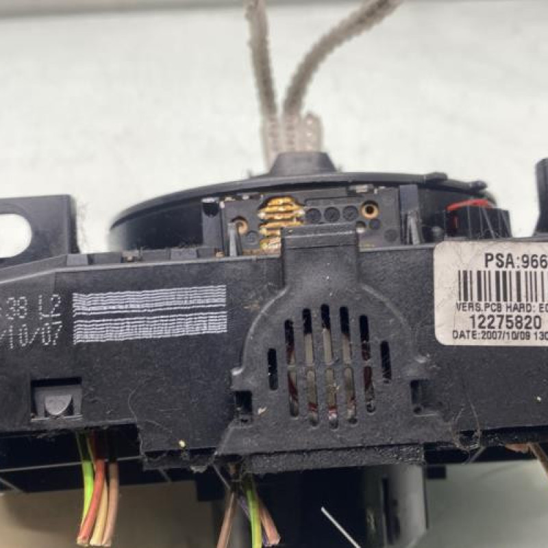 Com (Bloc Contacteur Tournant+Commodo Essuie Glace+Commodo Phare) PEUGEOT 308 1 Photo n°6