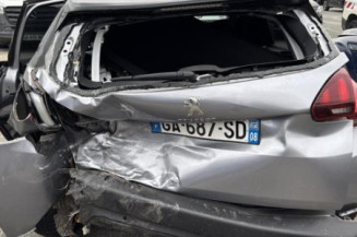 Aile avant droit PEUGEOT 2008 1