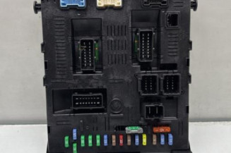 Boitier BSI PEUGEOT 607 Photo n°1