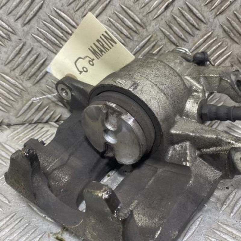 Etrier avant droit (freinage) CITROEN C5 1 Photo n°3