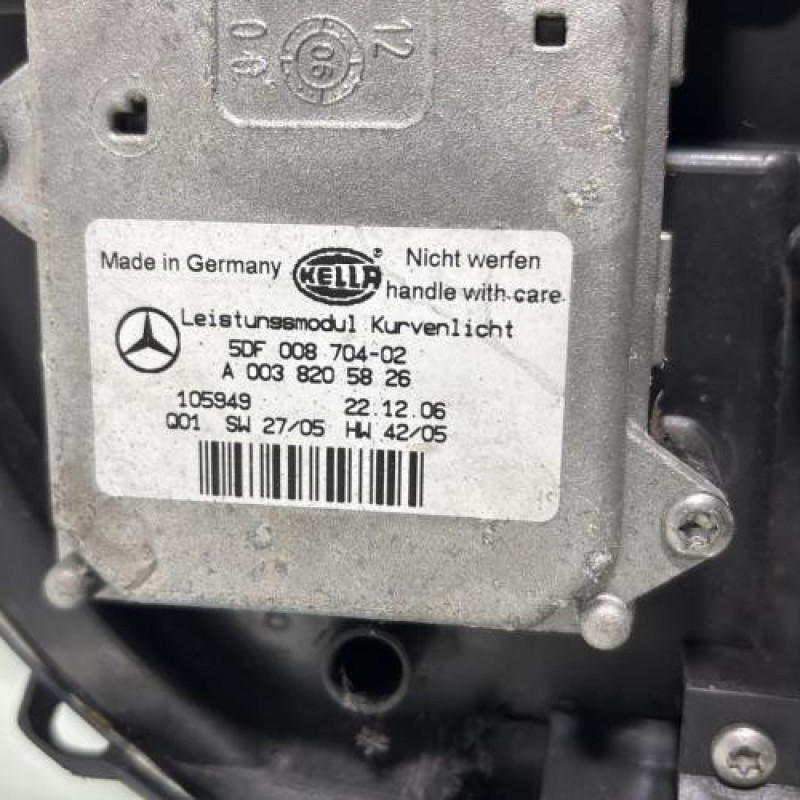 Optique avant principal droit (feux)(phare) MERCEDES CLASSE R 251 Photo n°5