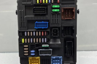 Boitier BSI PEUGEOT 308 2 Photo n°1