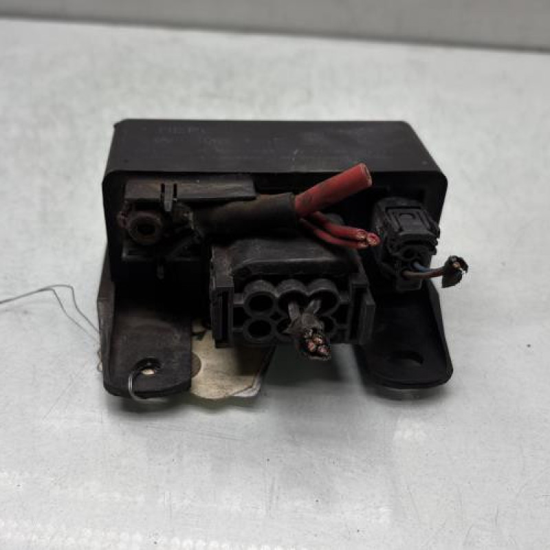 Boitier de prechauffage MERCEDES SPRINTER 3 Photo n°4