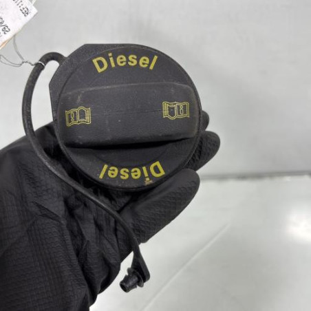 Bouchon de carburant VOLKSWAGEN TOURAN 3 Photo n°1