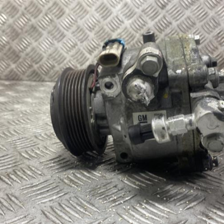 Compresseur clim OPEL MOKKA 1