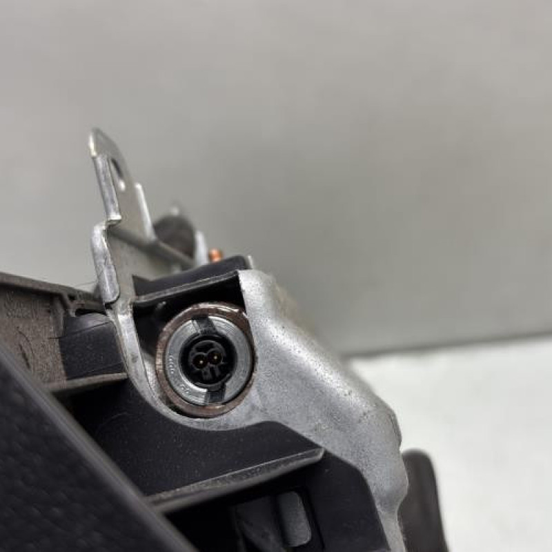 Air bag genoux MERCEDES CLASSE A 176 Photo n°4