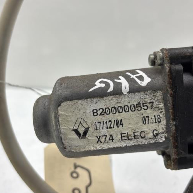 Leve vitre electrique arriere gauche RENAULT LAGUNA 2 Photo n°7