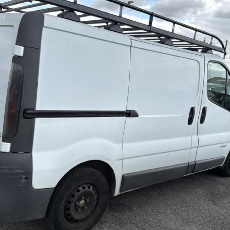 Boitier air bag RENAULT TRAFIC 2 Photo n°10