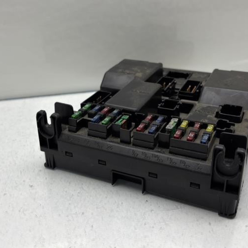 Boitier BSI PEUGEOT 307 Photo n°4