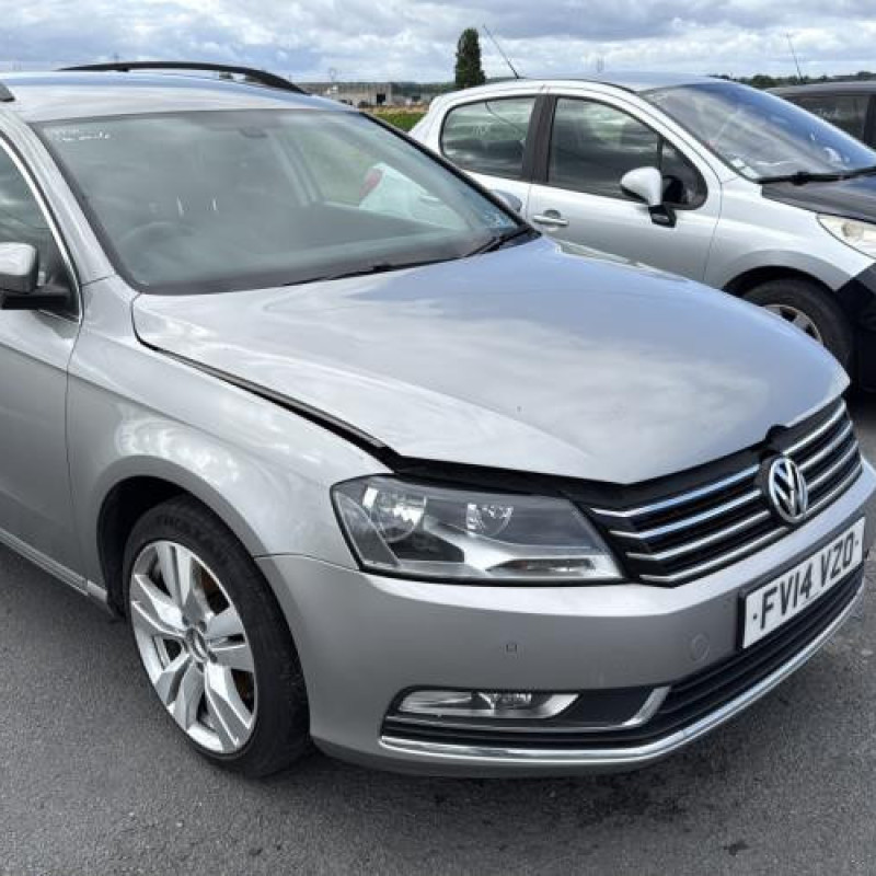 Bouchon de carburant VOLKSWAGEN PASSAT 6 Photo n°5