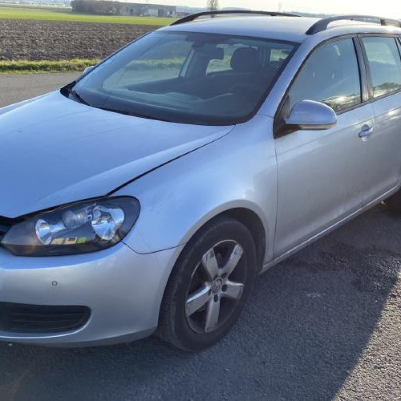 Bouchon de carburant VOLKSWAGEN GOLF 6 Photo n°4