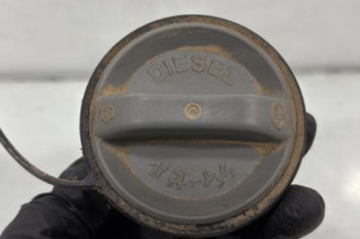 Bouchon de carburant TOYOTA RAV4 2 Photo n°1