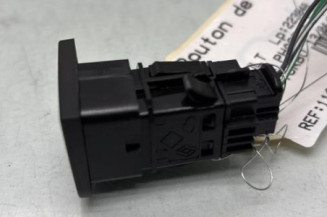 Bouton de warning RENAULT KADJAR