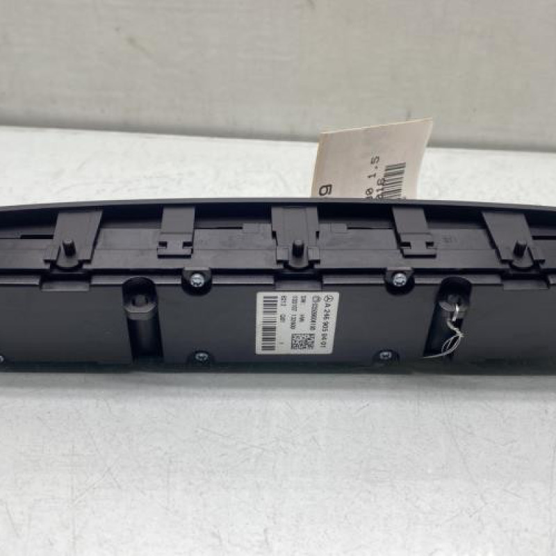 Bouton de warning MERCEDES CLASSE A 176 Photo n°2