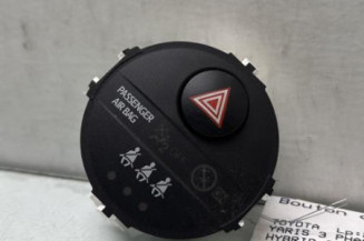 Bouton de warning TOYOTA YARIS 3 Photo n°1