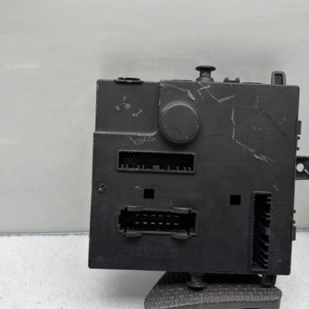 Boitier UCH RENAULT TWINGO 2 Photo n°1