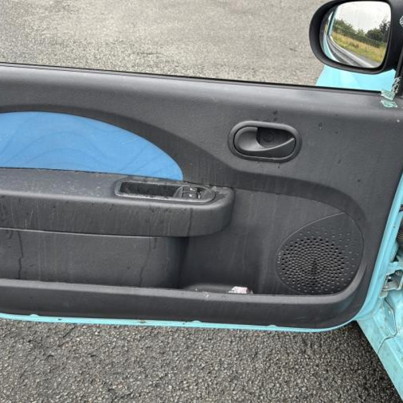 Boitier UCH RENAULT TWINGO 2 Photo n°12