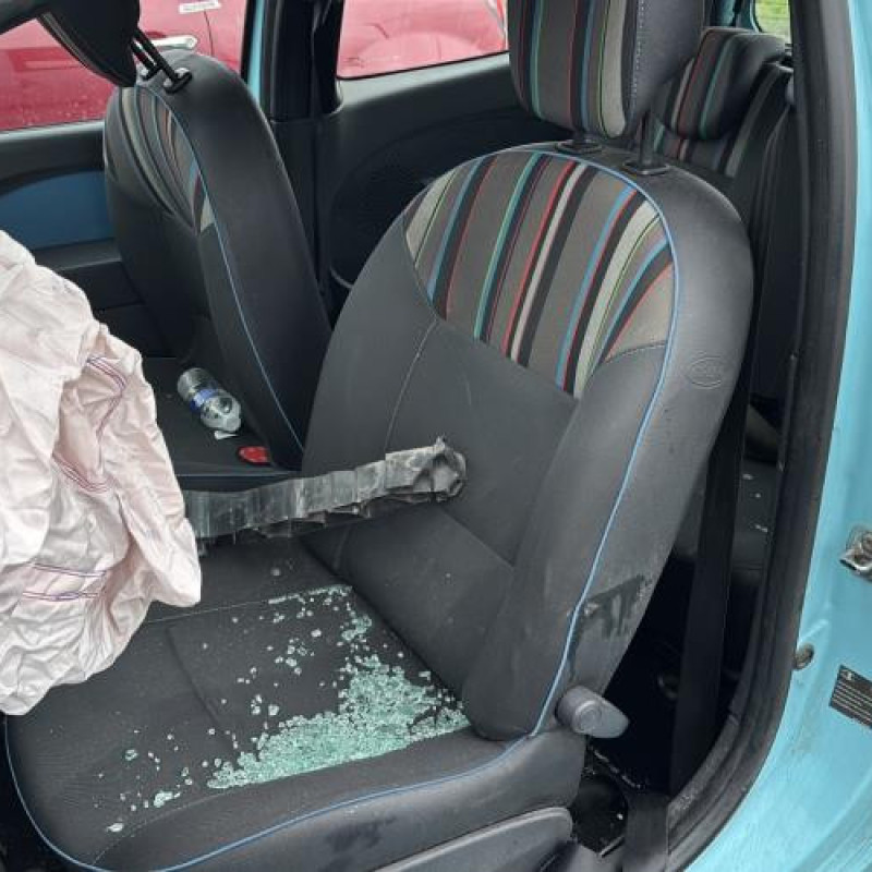 Boitier UCH RENAULT TWINGO 2 Photo n°15