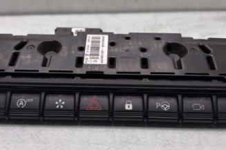 Bouton de warning RENAULT CLIO 5 Photo n°1