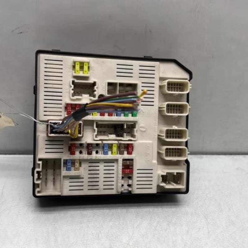 Boitier UPC RENAULT LAGUNA 3 Photo n°1