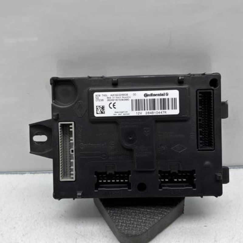 Boitier UCH DACIA DUSTER 1 Photo n°1