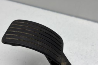 Pedale d'accelerateur PEUGEOT 5008 1