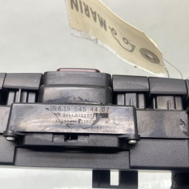 Bouton de warning MERCEDES VITO 639 Photo n°4