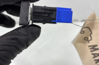 Bouton de warning VOLKSWAGEN TOURAN 3