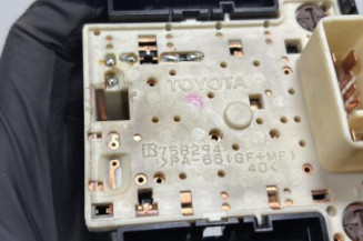 Bouton de warning TOYOTA YARIS 1