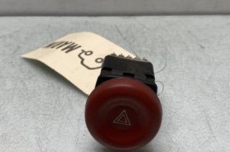 Bouton de warning RENAULT MASTER 2 Photo n°1