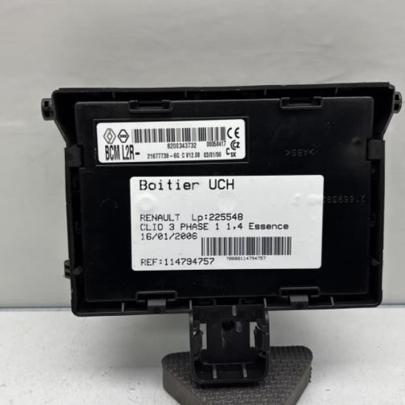 Boitier UCH RENAULT CLIO 3 Photo n°3