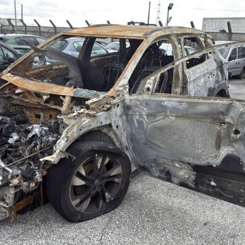 Pare boue arriere droit OPEL GRANDLAND X 1 Photo n°5