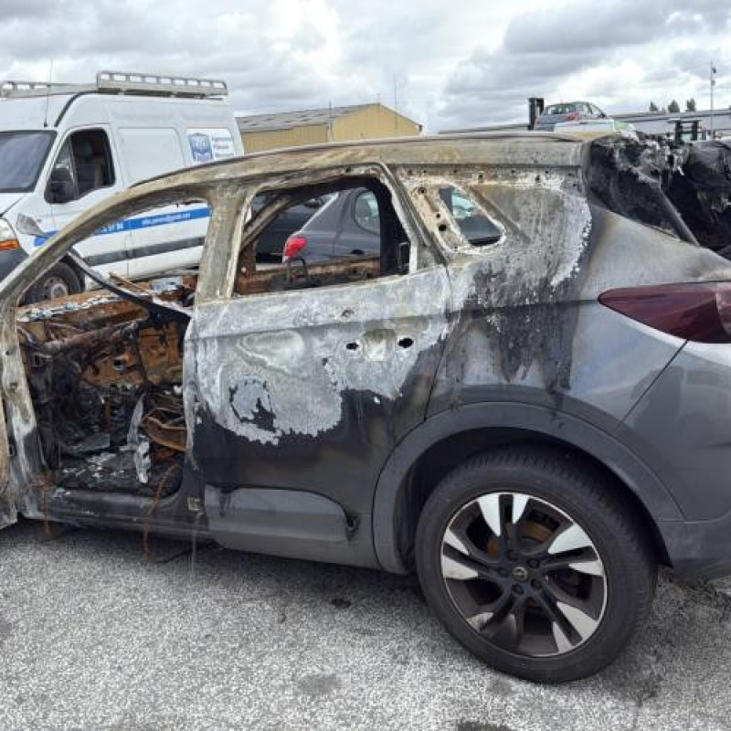 Pare boue arriere droit OPEL GRANDLAND X 1 Photo n°11