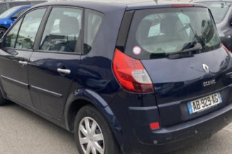 Boitier UCH RENAULT SCENIC 2