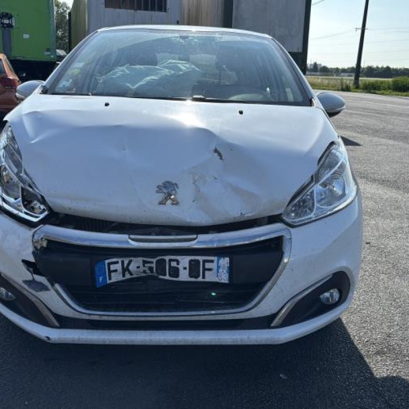 Moteur PEUGEOT 208 1 Photo n°8