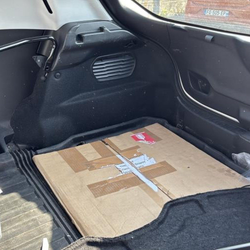 Moteur PEUGEOT 208 1 Photo n°11