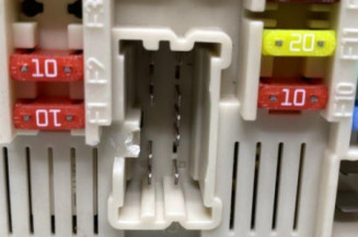 Boitier UPC RENAULT MEGANE 3