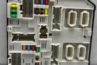 Boitier UPC RENAULT MEGANE 3 Photo n°1