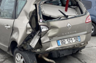 Boitier UPC RENAULT SCENIC 3