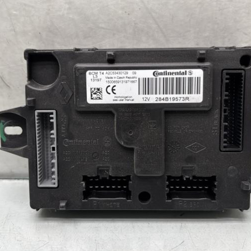 Boitier UCH RENAULT CLIO 4 Photo n°1