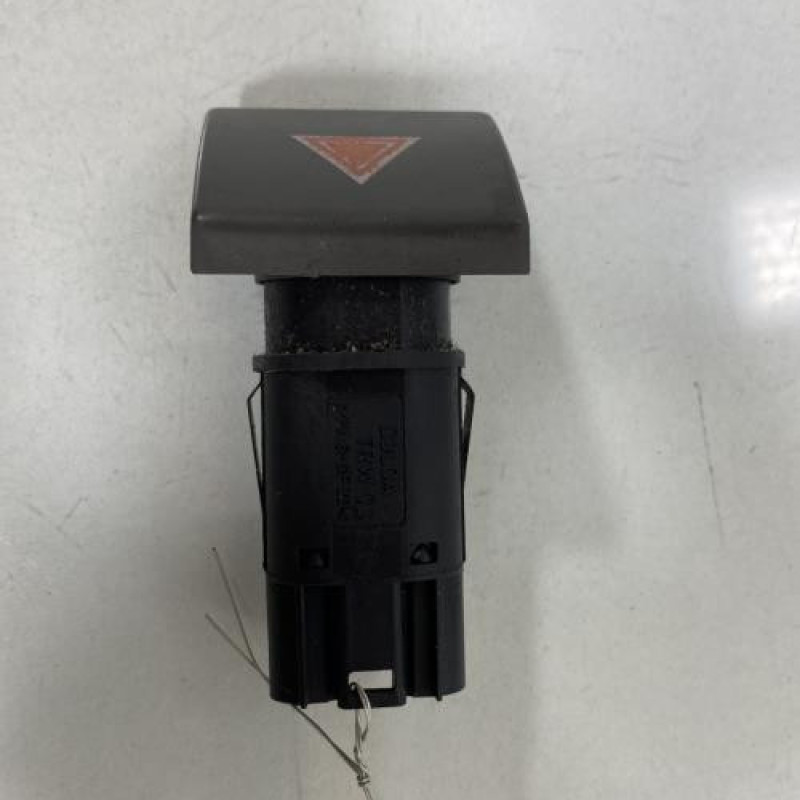 Bouton de warning FORD TRANSIT CONNECT 1 Photo n°2