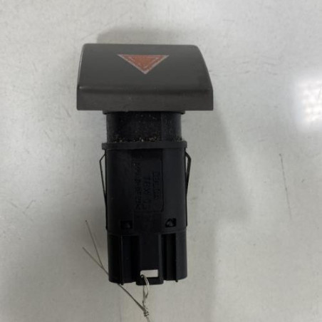 Bouton de warning FORD TRANSIT CONNECT 1