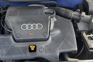 Bouton de warning AUDI A3 1