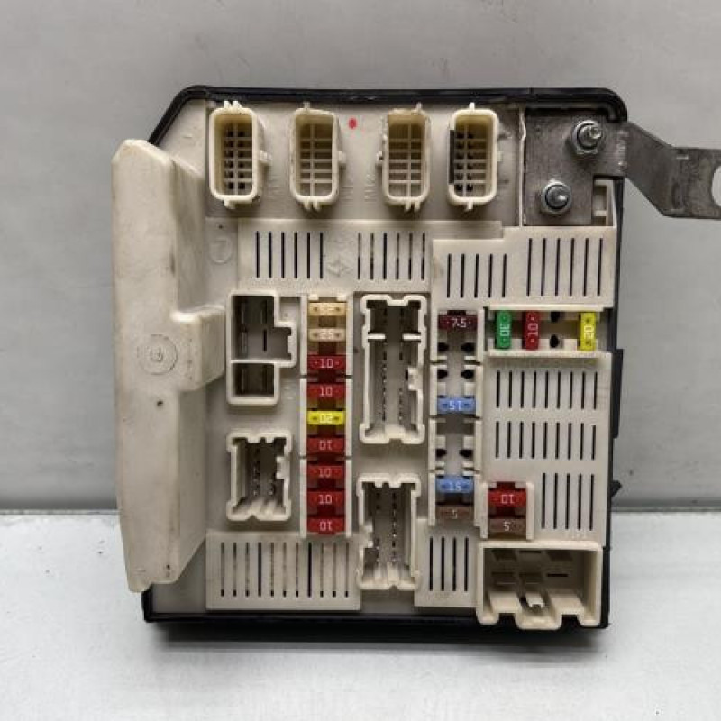 Boitier UPC RENAULT GRAND SCENIC 2 Photo n°3