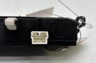 Bouton de warning HYUNDAI I 20 1