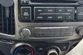 Bouton de warning HYUNDAI I 20 1