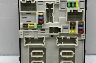 Boitier UPC RENAULT LAGUNA 3 Photo n°1