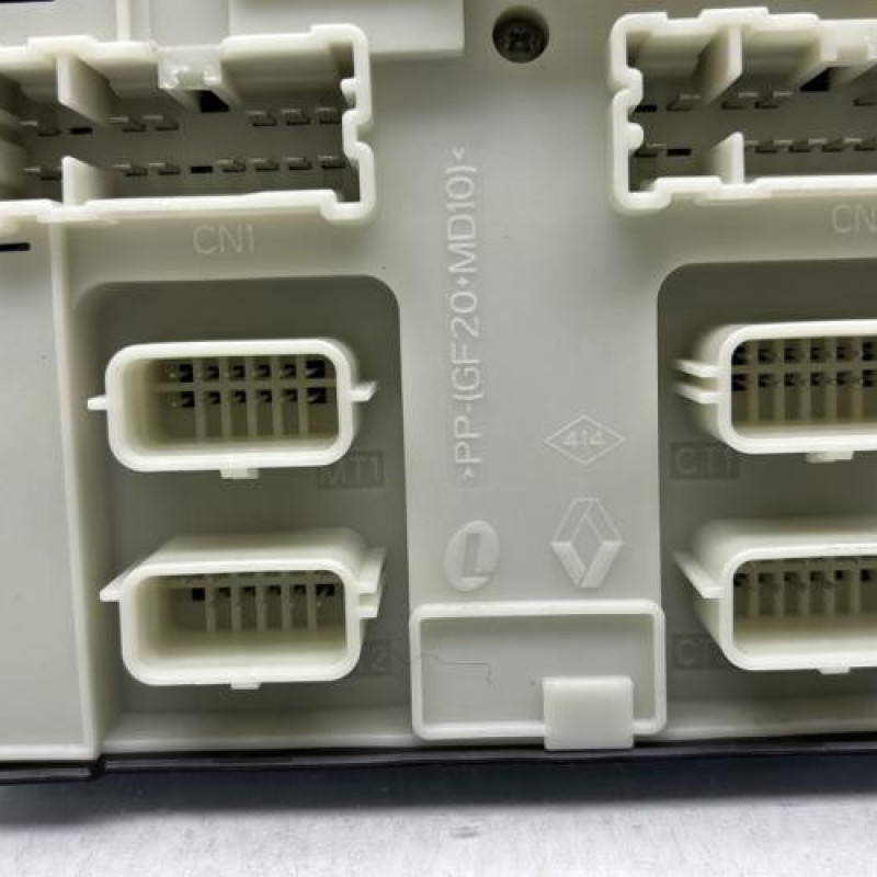 Boitier UPC RENAULT LAGUNA 3 Photo n°2